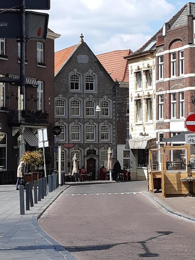 Roermond Uniek Stadspand, Compleet Woonhuis 外观 照片